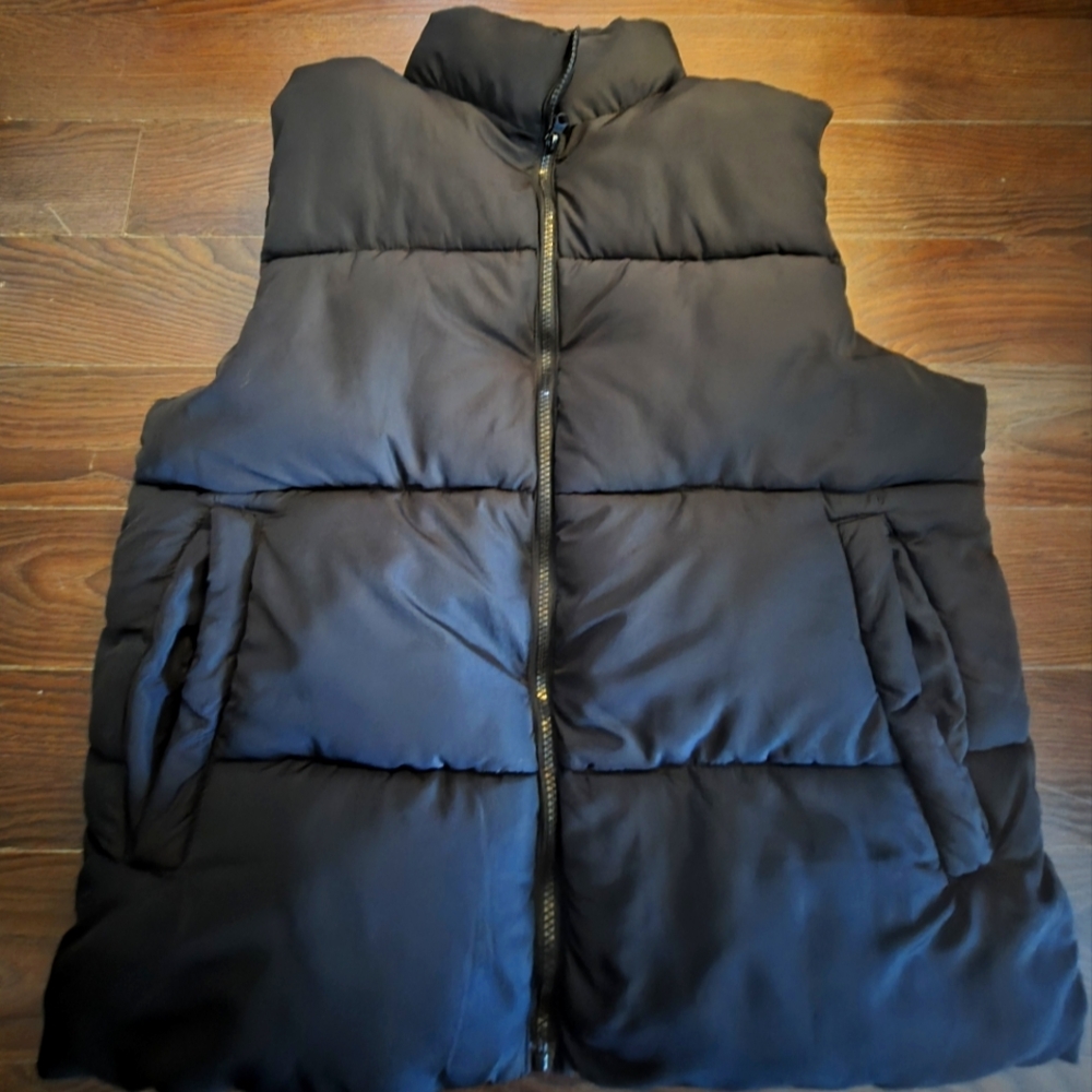 Men's Oversized Black Puffer Vest, Urban Man, Size Large